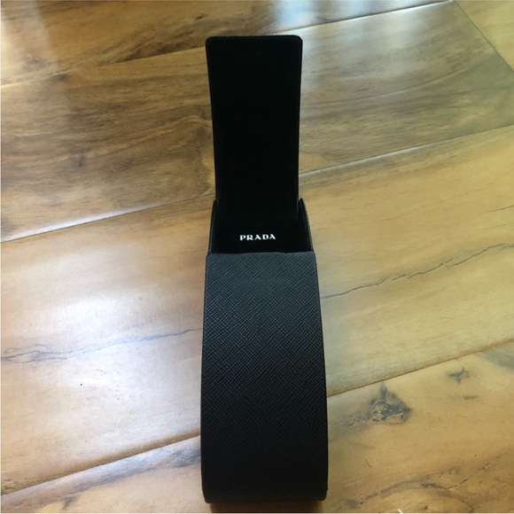 Prada Authentic Magnetic Black Vertical Case for Sunglasses or Eyeglasses - Picture 5 of 6